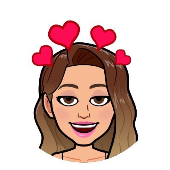 Meet your Posher, Danielle - Picture 1 of 1